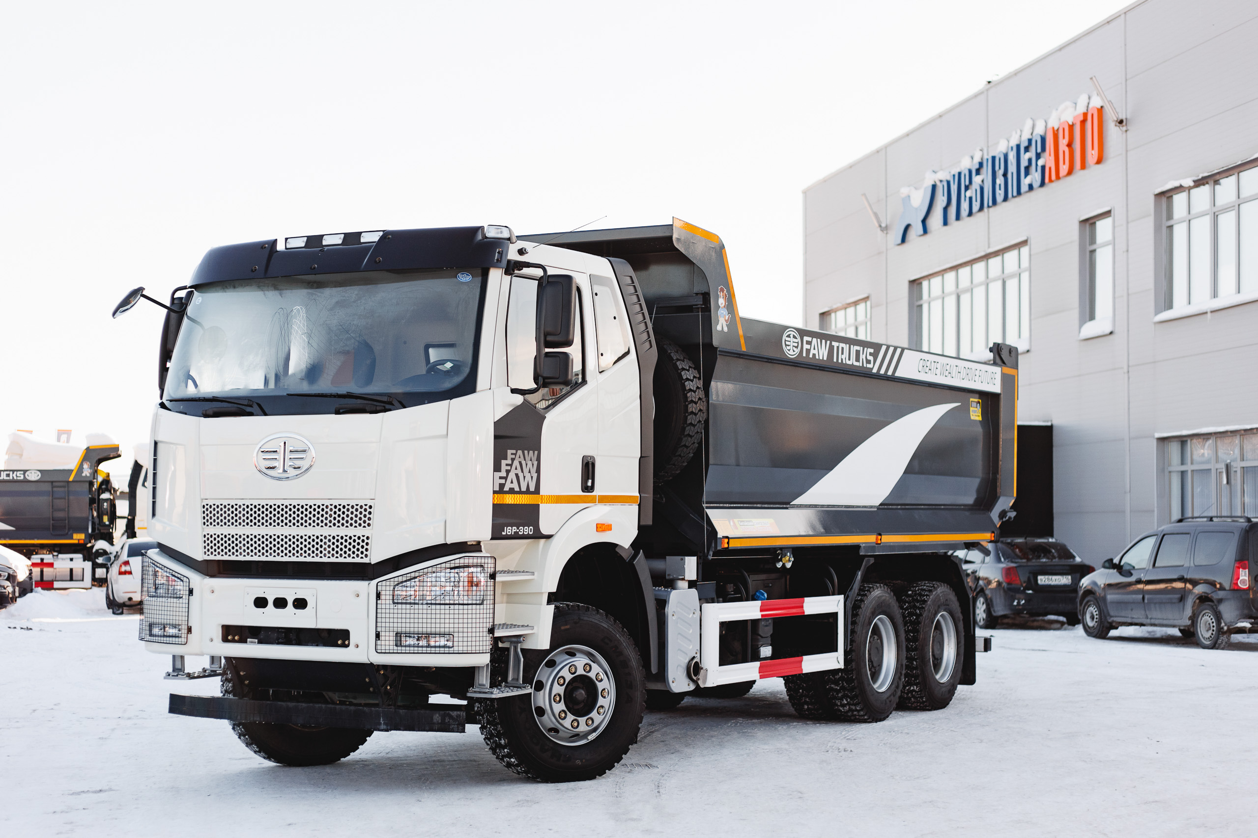 Самосвалы FAW (обзор)