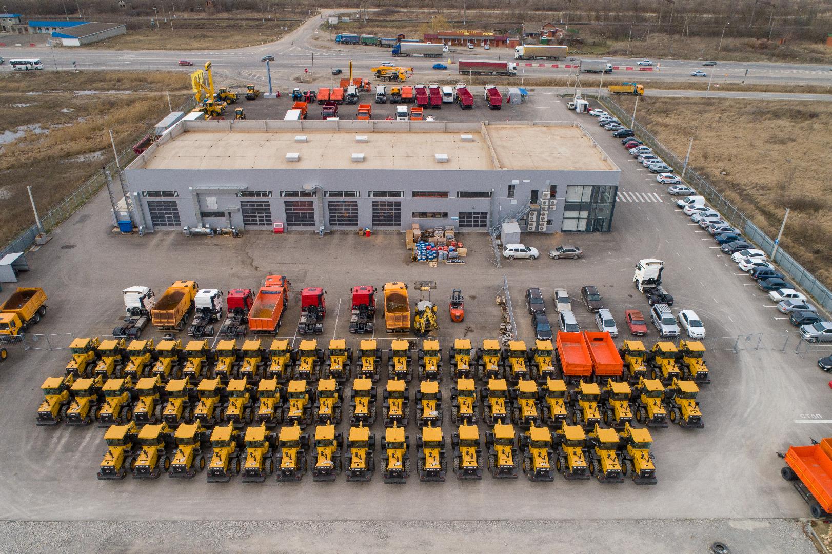 Изображение к статье «В "Русбизнесавто" техника SDLG всегда в наличии!»