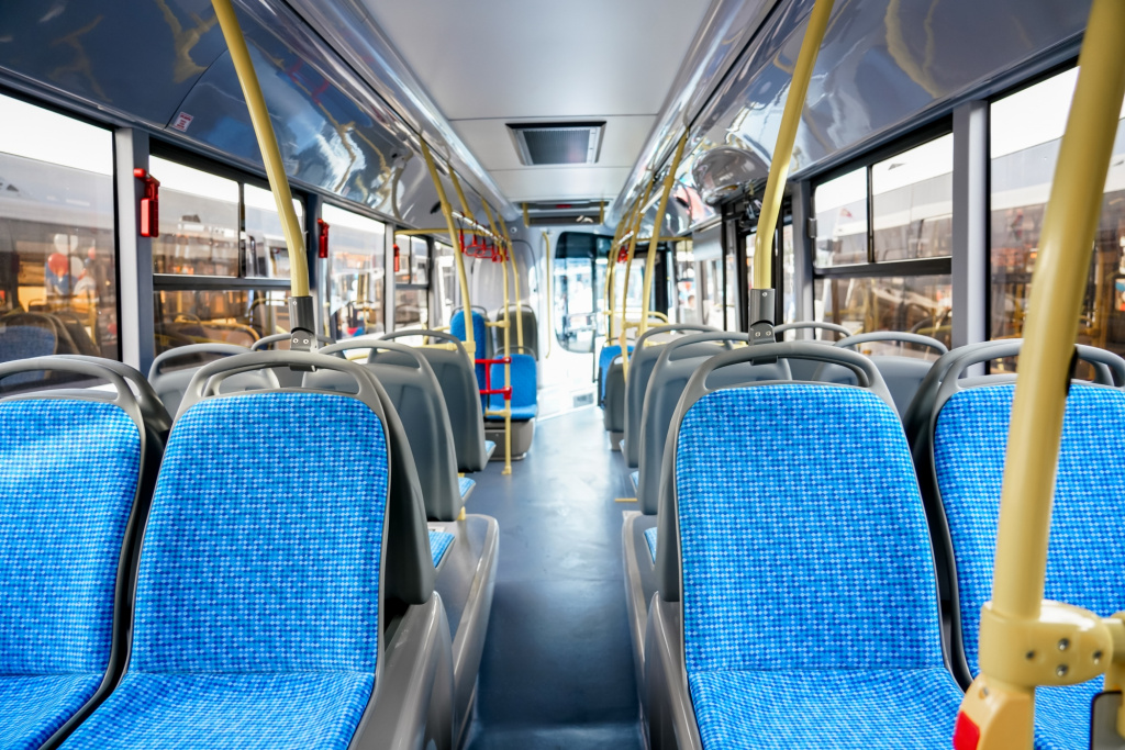 «Группа ГАЗ» поставила в Сочи автобусы,  адаптированные для маломобильных пассажиров - 934d714987b18c9ea71cecd3bdcbeb0d