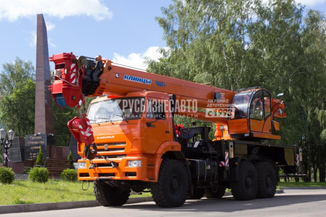 Купить КС 65719-5К автокран с гуськом (КАМАЗ-65222) в компании Русбизнесавто - изображение 1