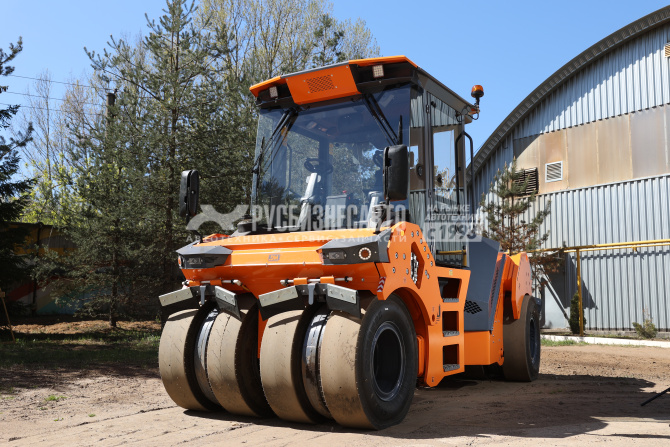 Купить Каток дорожный пневмошинный статический DM-13-SP (ММЗ) в компании Русбизнесавто - изображение 0