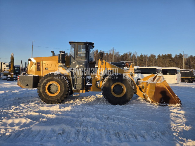 Купить Погрузчик фронтальный LONKING LG863N б/у (2023г.в., 2 066м/ч)(3712) новые задние шины в компании Русбизнесавто - изображение 3