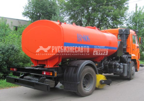 Купить КО-806-01 на шасси КАМАЗ-43253-2010-69 (низконап.) (ПМ-7,8+отв.+щет.) Е-5 (КДМ) в компании Русбизнесавто - изображение 1