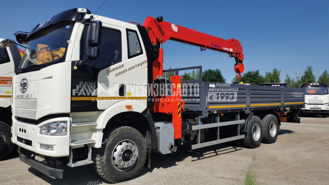 Купить КМУ FAW 3250 (6*4, 390л.с., Евро-5) + HANGLIM KS2056SM верх.упр. + серт.корзина+бур 400мм.+борт 8,0м в компании Русбизнесавто - изображение 0