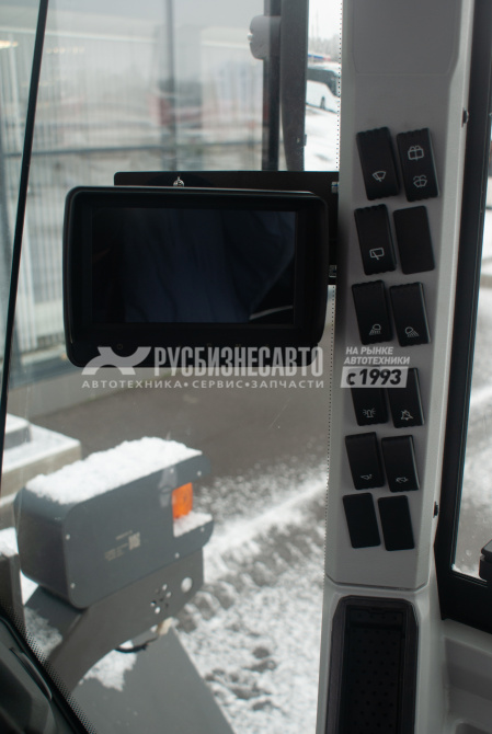 Купить Погрузчик фронтальный LGCE L956H (ковш 3,5 м стандартный, доп. линия) в компании Русбизнесавто - изображение 3