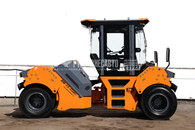 Купить Каток дорожный пневмошинный статический DM-13-SP (ММЗ) в компании Русбизнесавто - изображение 5