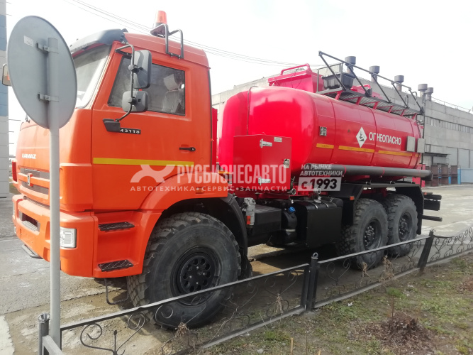 Купить АТЗ-12 КАМАЗ-43118 (12м3, 2 отс., насос СВН-80, УВТ - ППО-25, мод.7074А4-50) в компании Русбизнесавто - изображение 1