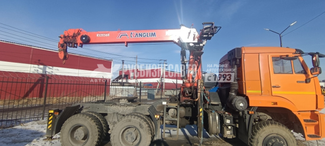 Купить Седельный тягач с КМУ Камаз 65225 6х6, б/у(2023г;11 712) (0003) Сбер комиссия в компании Русбизнесавто - изображение 2