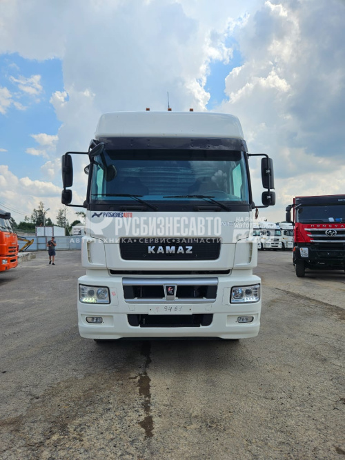 Купить КАМАЗ 5490-S5 АКПП седельный тягач б/у (2020 г., 231 391 км.) в компании Русбизнесавто - изображение 1