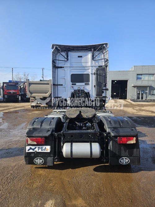 Купить Седельный тягач FAW J7 4x2, б/у (2023 г., 156 406 км.)(0566) в компании Русбизнесавто - изображение 4