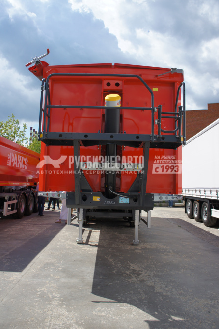 Купить Kassbohrer BASIC (ISO PAKCS), П/п самосвальный зерновоз, 3 оси BPW, AL, V = 50 м3, ССУ 1220 мм в компании Русбизнесавто - изображение 2