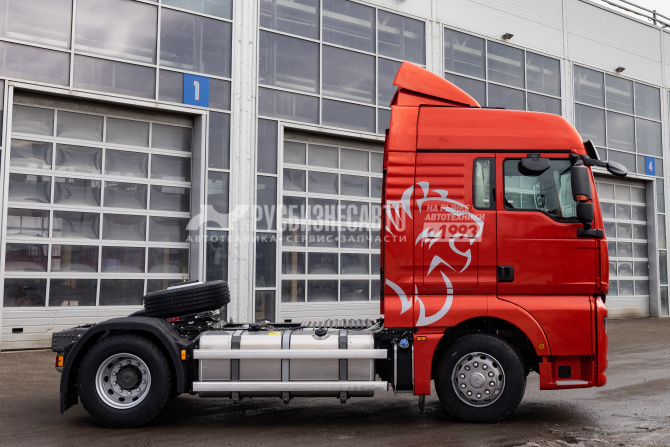 Купить Тягач SITRAK C7H MAX 4x2 ( ZZ4186V391HE ) / без АДР с КОМ, красный 2024г.в. в компании Русбизнесавто - изображение 1