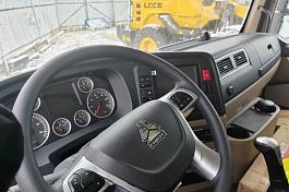 АЦ пищевая HOWO T5G (6х4, шасси 4600)   (15м3, 3 отс, насос НЦС-50-7,1-20, система мойки)